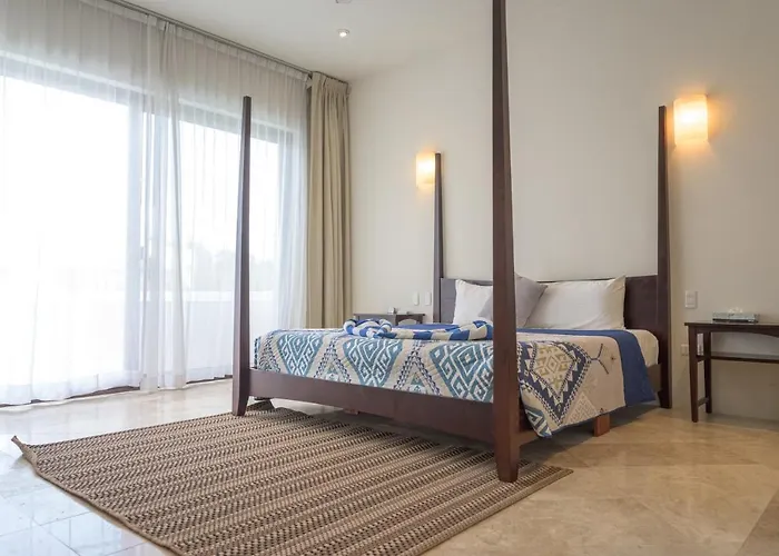 Hotel Intima Adults Only 3*