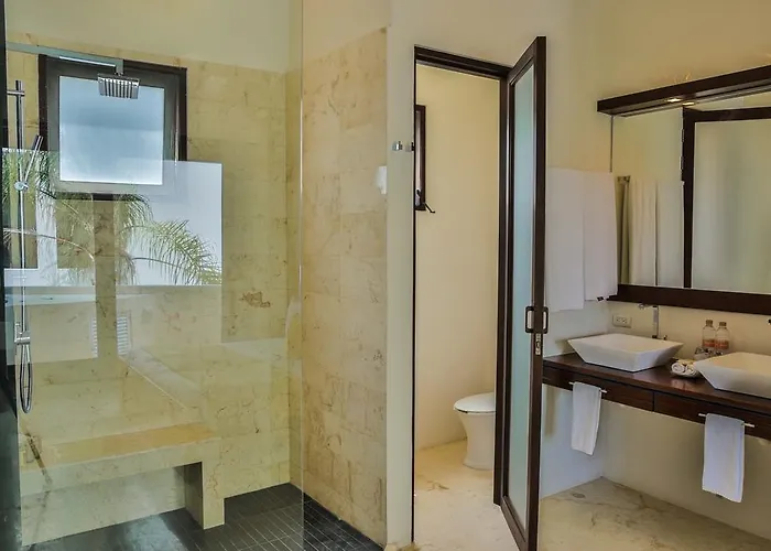 Hotel Intima Adults Only 3*