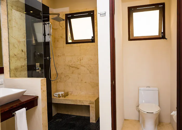 Hotel Intima Adults Only 3*