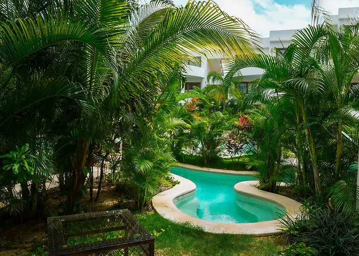 Hotel Intima Adults Only 3*