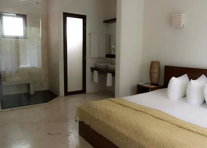 Hotel Intima Adults Only 3*
