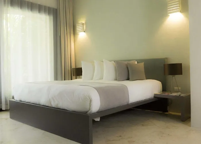 Hotel Intima Adults Only 3*